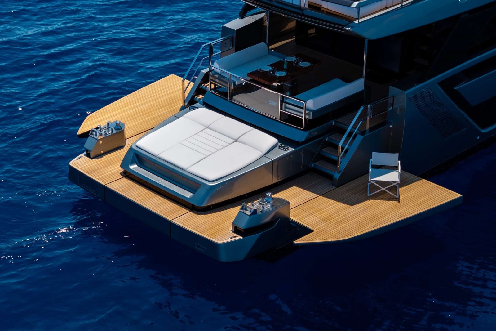 Monaco limanında lüks Riva motor yat kiralama (RV2504)