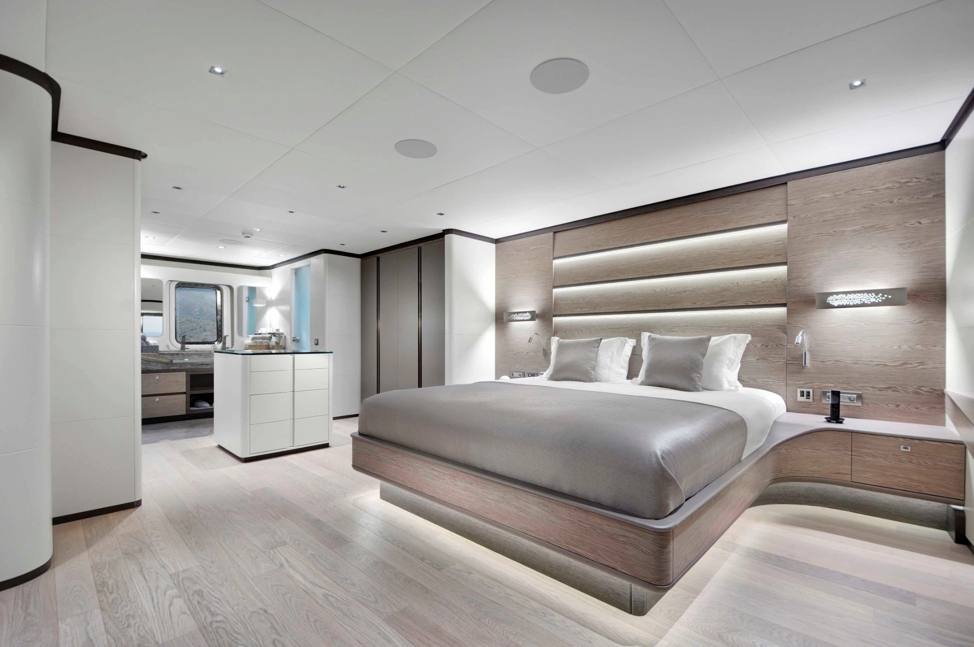 Full-beam master suite aboard a 50m crewed superyacht charter in Bodrum — AA5019