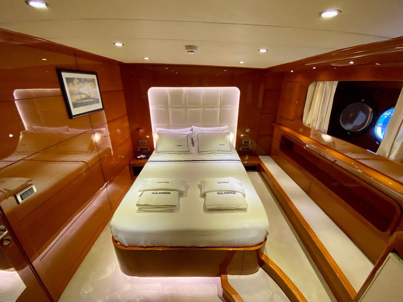 Double cabin in polished mahogany aboard a 37m gulet charter — CA3713