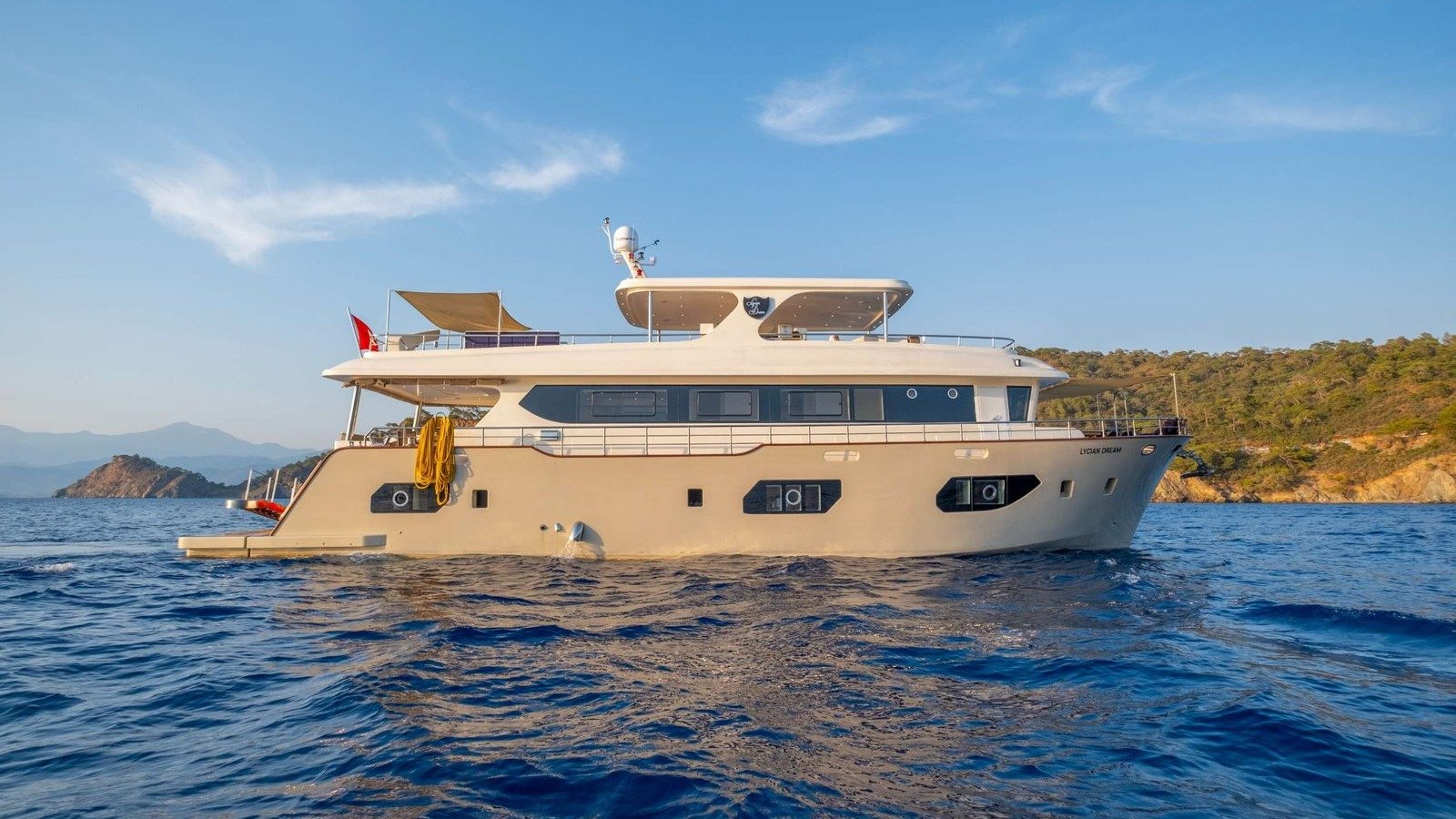 26 Metre Motor Yat Kiralama Fethiye | 2024 | LD2606