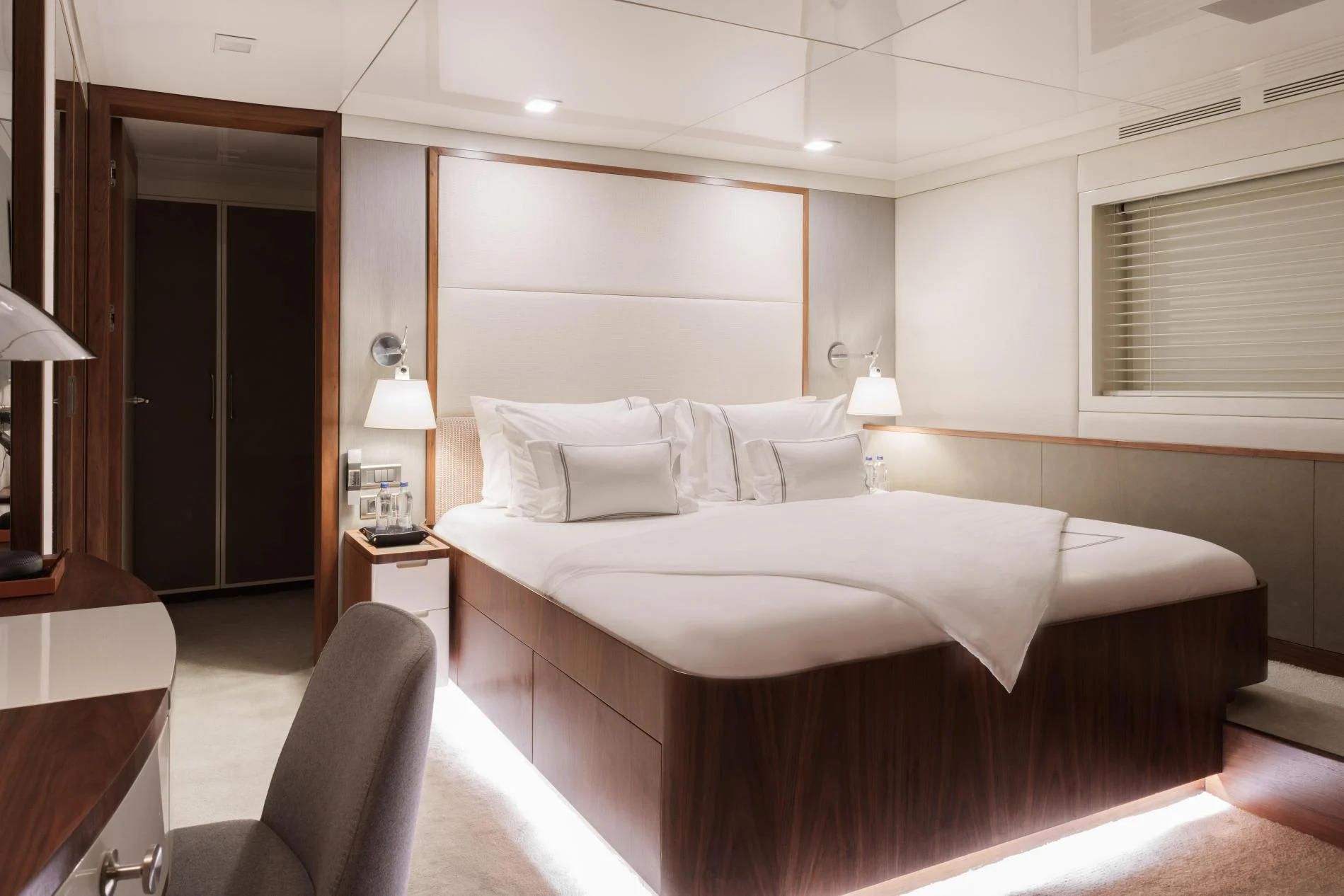 Double guest cabin finished in walnut aboard a 47m luxury superyacht charter — OS4712