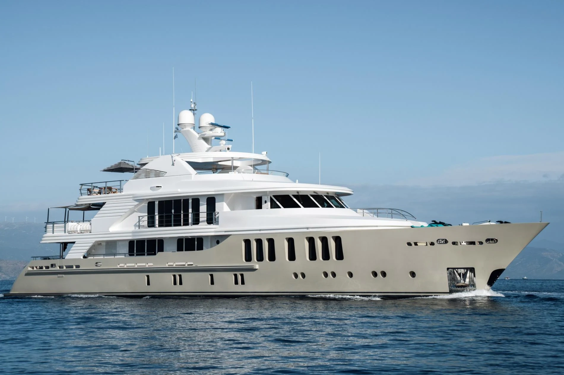47m luxury superyacht underway, starboard profile — yacht charter Göcek OS4712