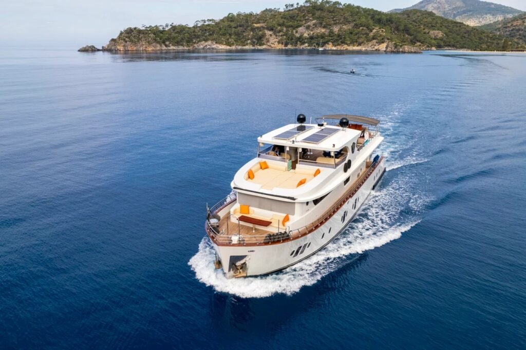 26m Deluxe Trawler Charter Fethiye | 2015/2023 | SS2605