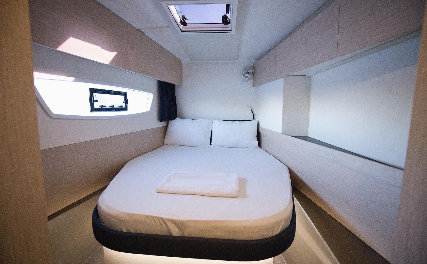 Forward double cabin with island berth aboard the Astrea 42 catamaran charter in Marmaris