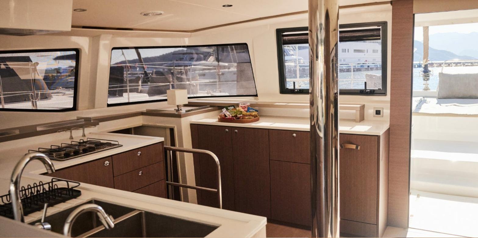 Bali 4.8 charter Marmaris - open-plan saloon and galley flush with the cockpit