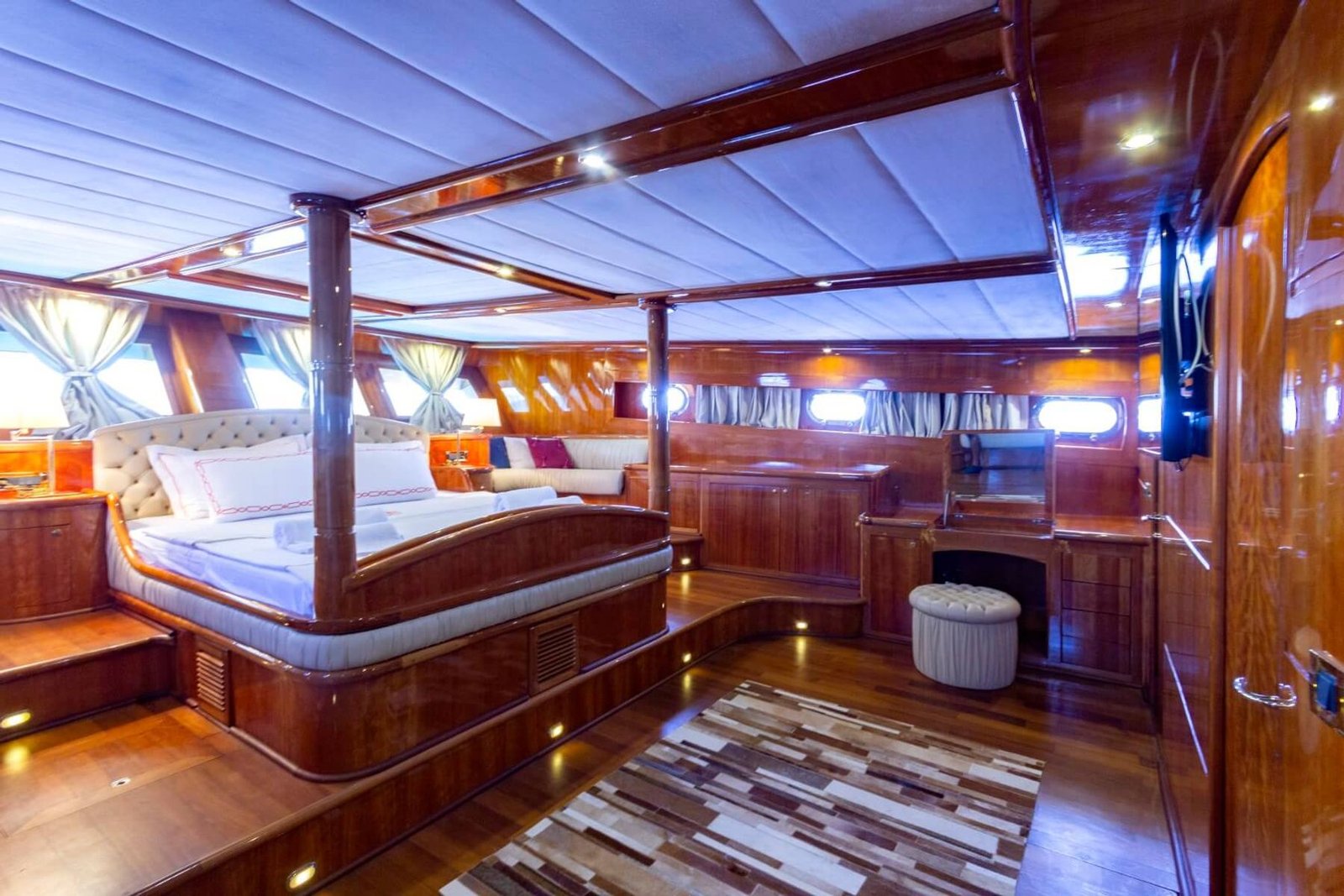 Twin cabin second view aboard motor sailer charter Bodrum SM3610