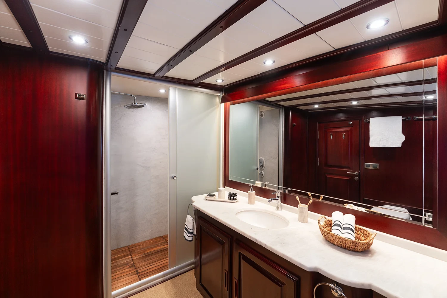 AS3310 motor yacht Gocek charter port twin cabin ensuite bathroom with rain shower