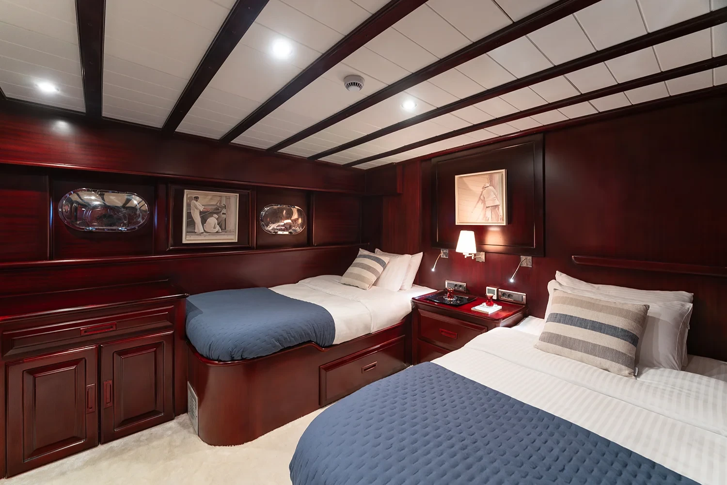 AS3310 motor yacht Gocek charter port twin cabin with two single beds