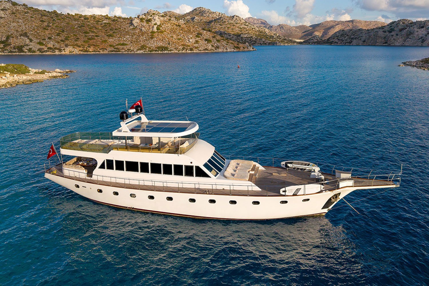 27m Crewed Yacht Charter Bodrum | 1996 | CA2796