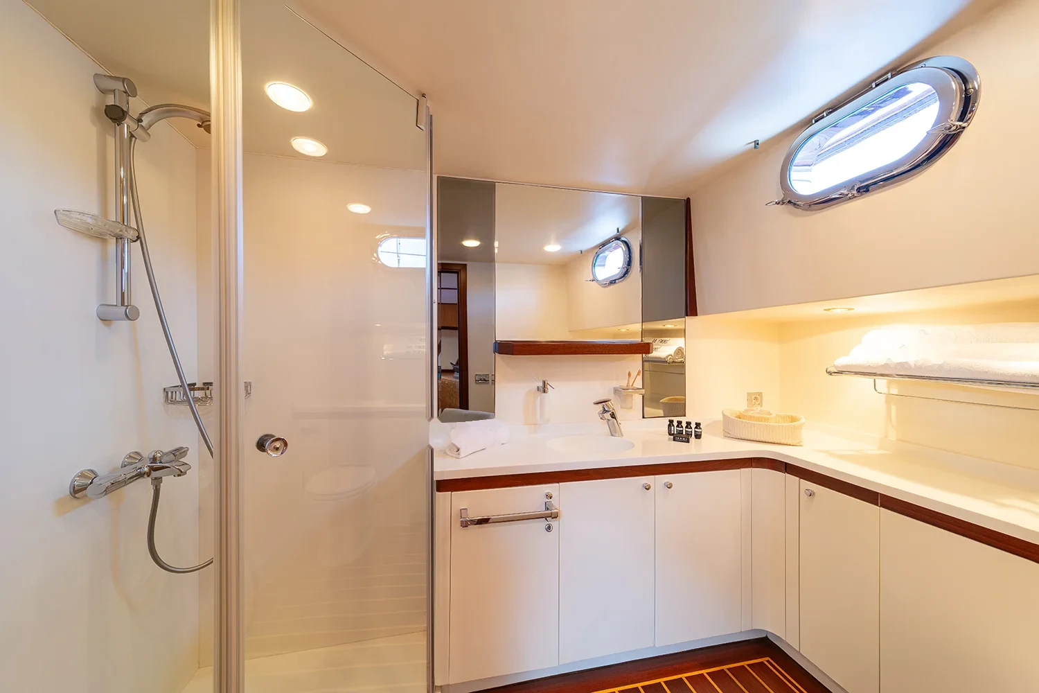 Deluxe motor sailer charter Gocek master cabin ensuite bathroom with glass shower