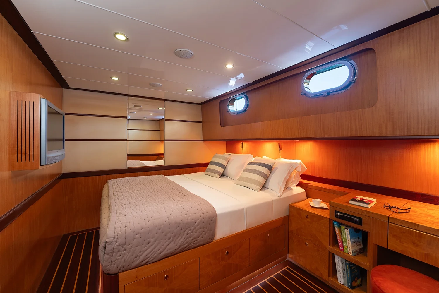Deluxe motor sailer charter Gocek VIP double cabin with cherry panelling