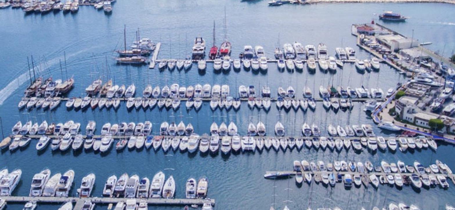 Bodrum Dragos Yachts 110 kiralama — Bodrum Milta Marina'nın havadan görünümü
