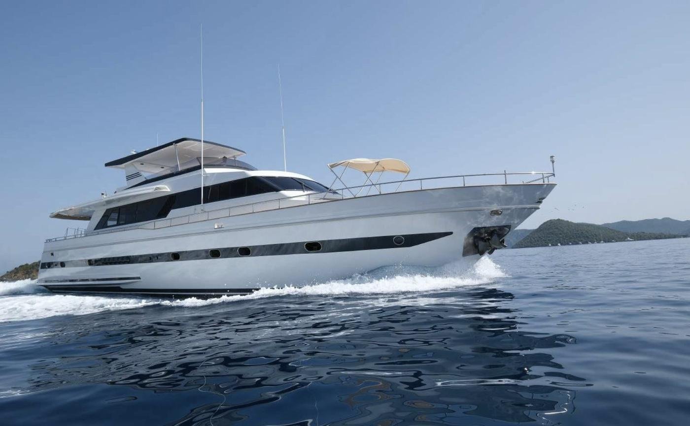 25m Falcon 80 Charter Göcek | 1993 · Refit 2010 | VE2504