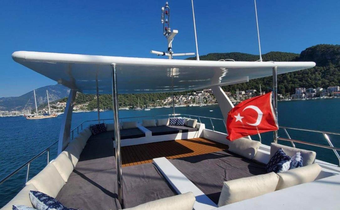 Flybridge looking aft over the Gulf of Fethiye
