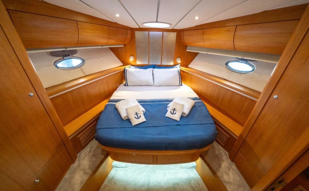 Numarine 55 charter Bodrum forepeak cabin