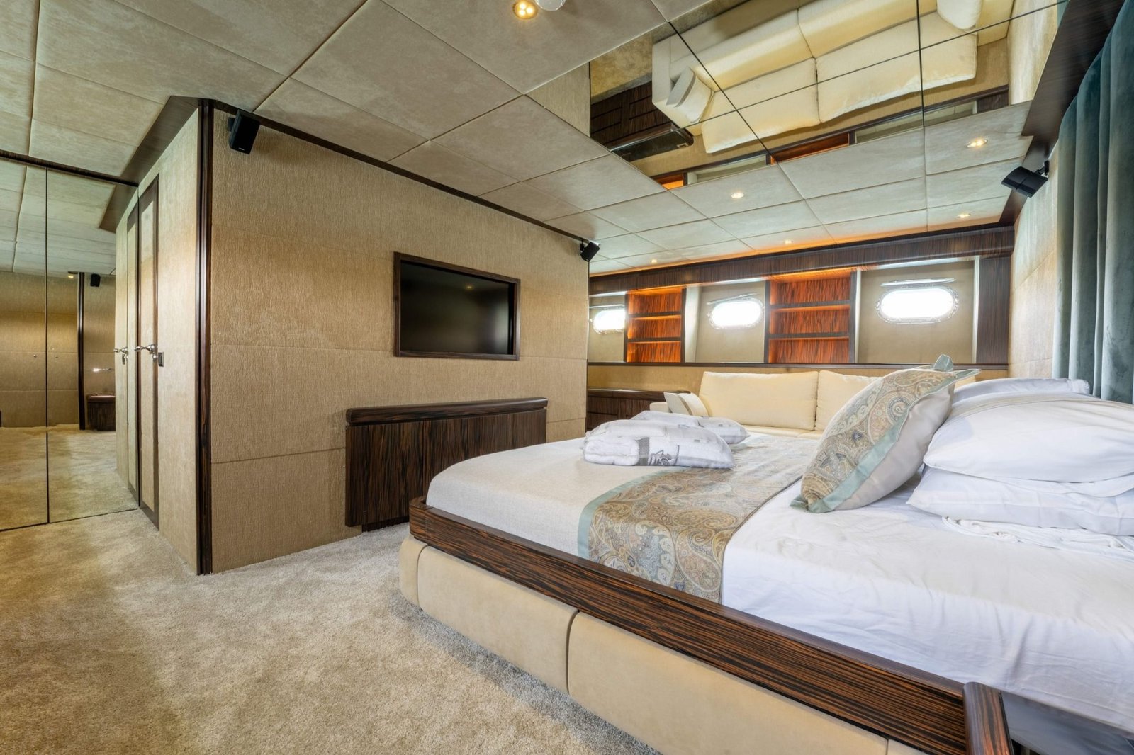 Full-beam master stateroom aboard a Tecnomar 116 charter Bodrum
