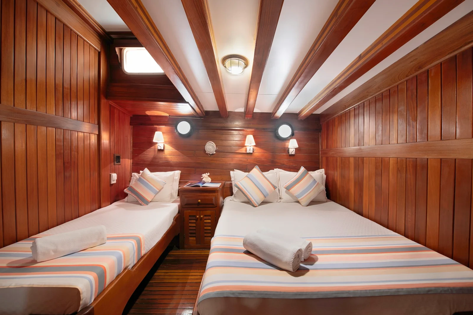 SW3001 30m traditional gulet charter Turkey twin and double cabin with wood paneling