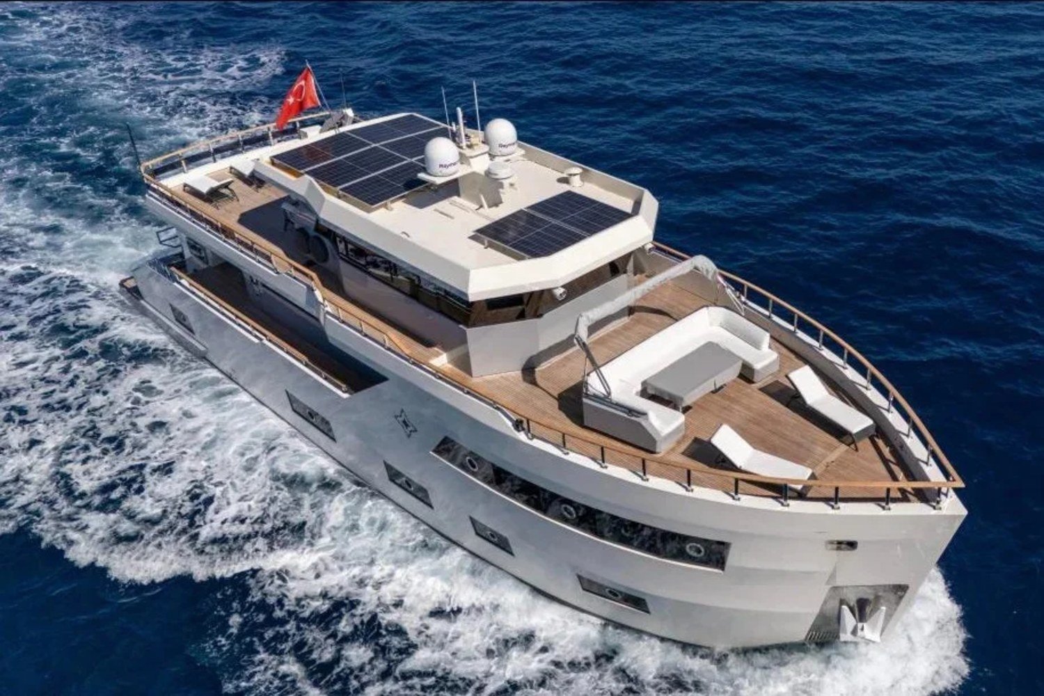 30m Trawler Kiralama Fethiye | 5 Kabin | 2022 | NE3005