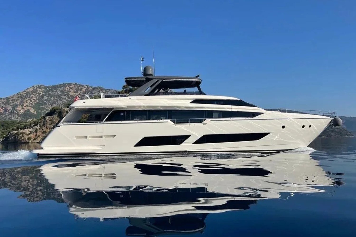 26m Ferretti Yacht Charter Bodrum | 2021 | FR2601