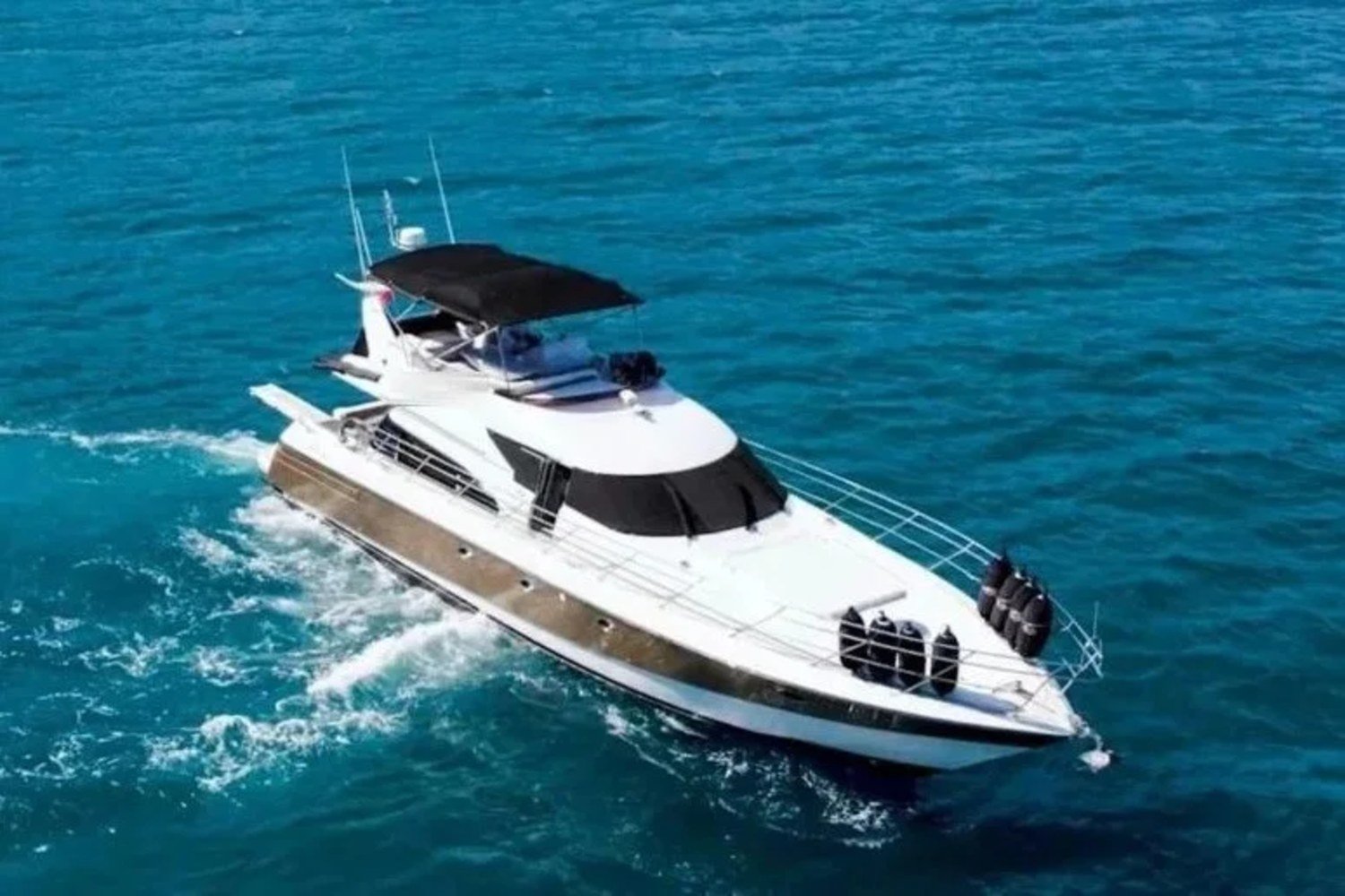 19m Sunseeker Manhattan 62 Motor Yacht Charter Antalya | 1998 | MR1903