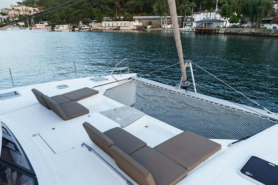Bow sunpads and trampoline on a Saba 50 catamaran charter Fethiye